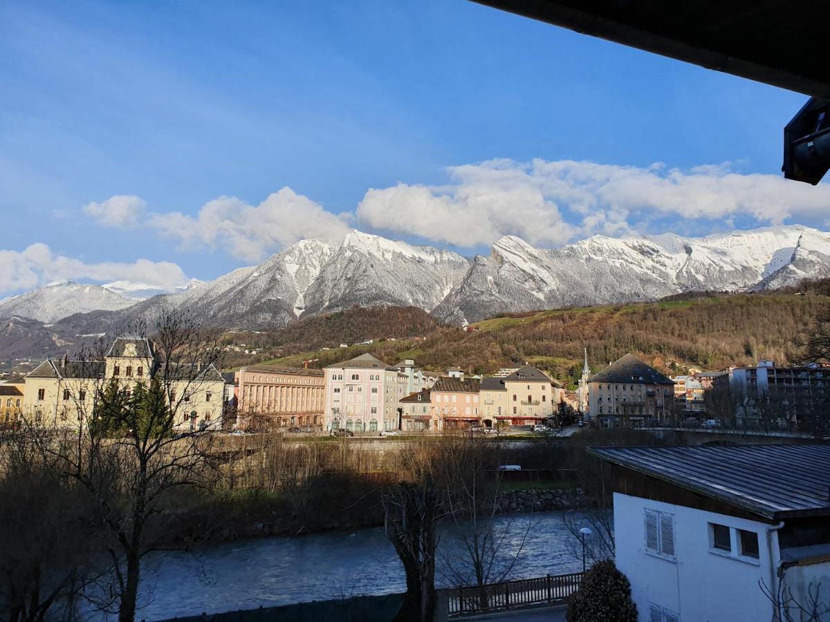 8 Personnes, Spacieux Tout-Confort A Albertville Exterior foto